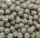 Nouvelle couleur: Vert ciment - Perle en silicone