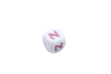 Lettre 12mm Exclusivité: Blanc - Rose sucré - Perle en silicone